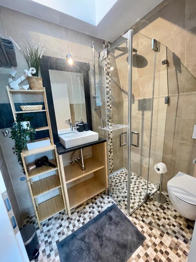 Casarina - Gemuetliches Apartment Im Zentrum Augsburg Kültér fotó